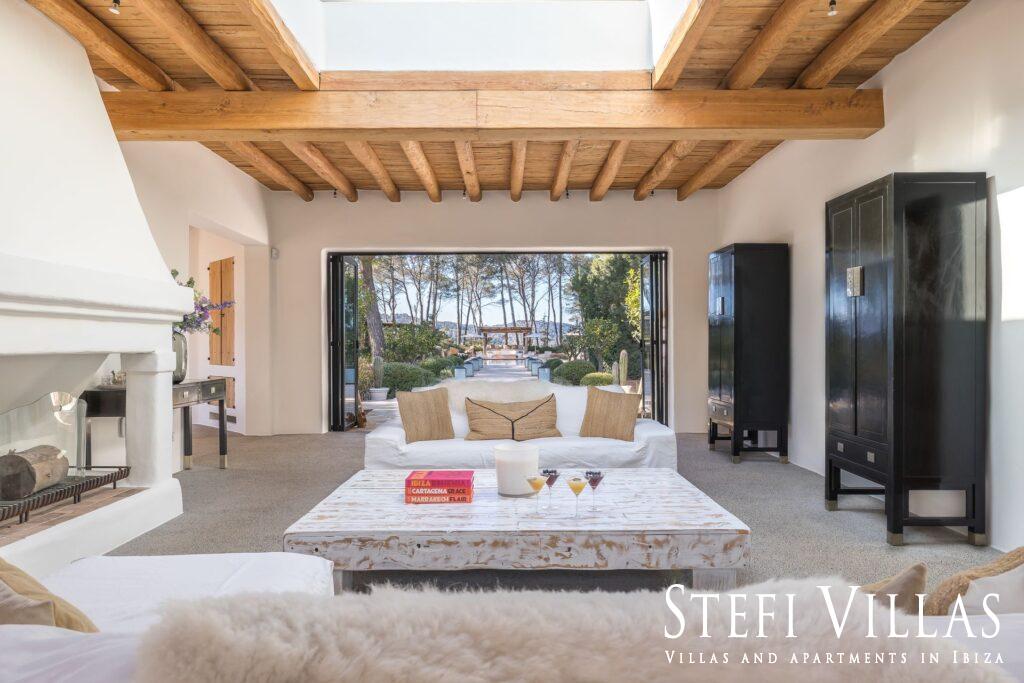 Espectacular villa de lujo en el norte de Ibiza