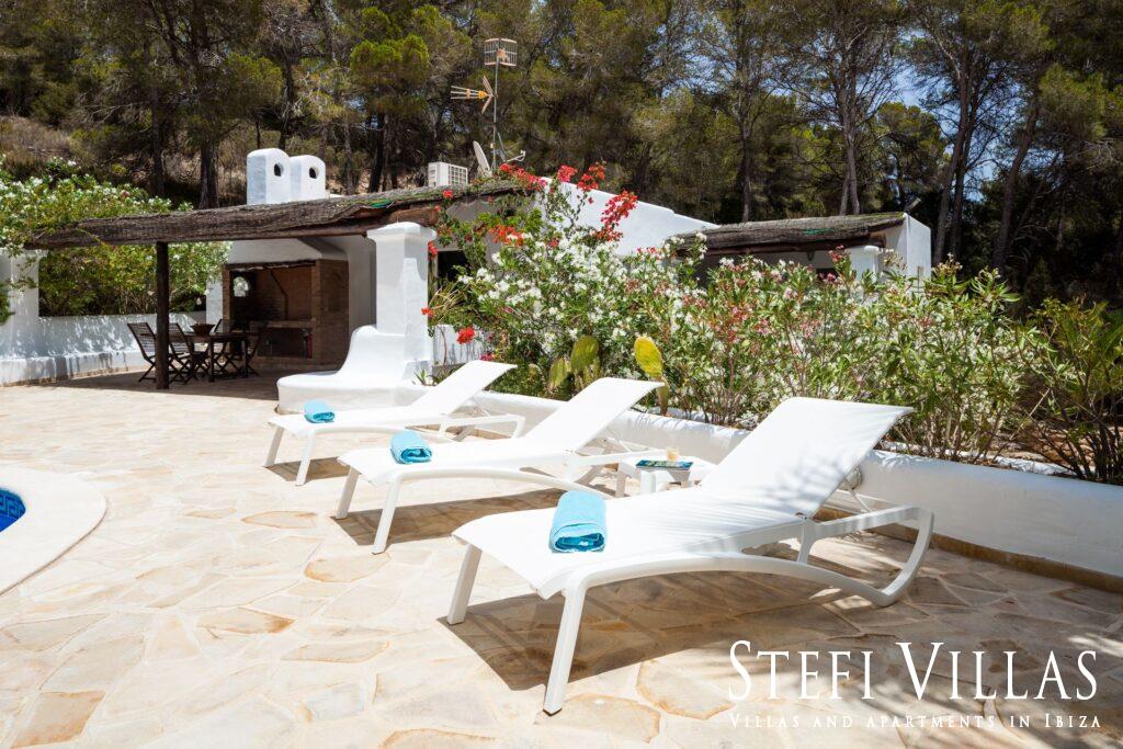 Villa with Pool in Cala Llonga