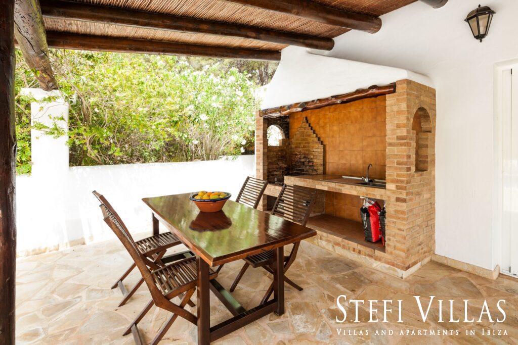 Villa with Pool in Cala Llonga
