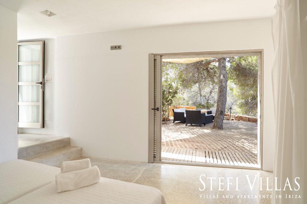 Luxury villa with sea and sunsets views
