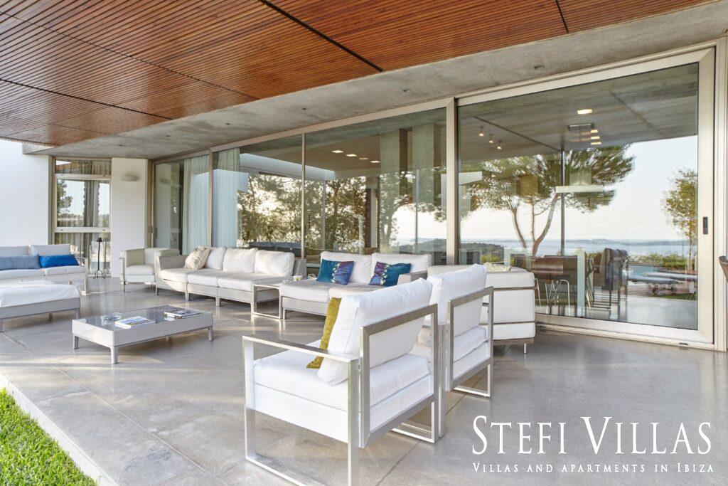 Luxury villa with sea and sunsets views