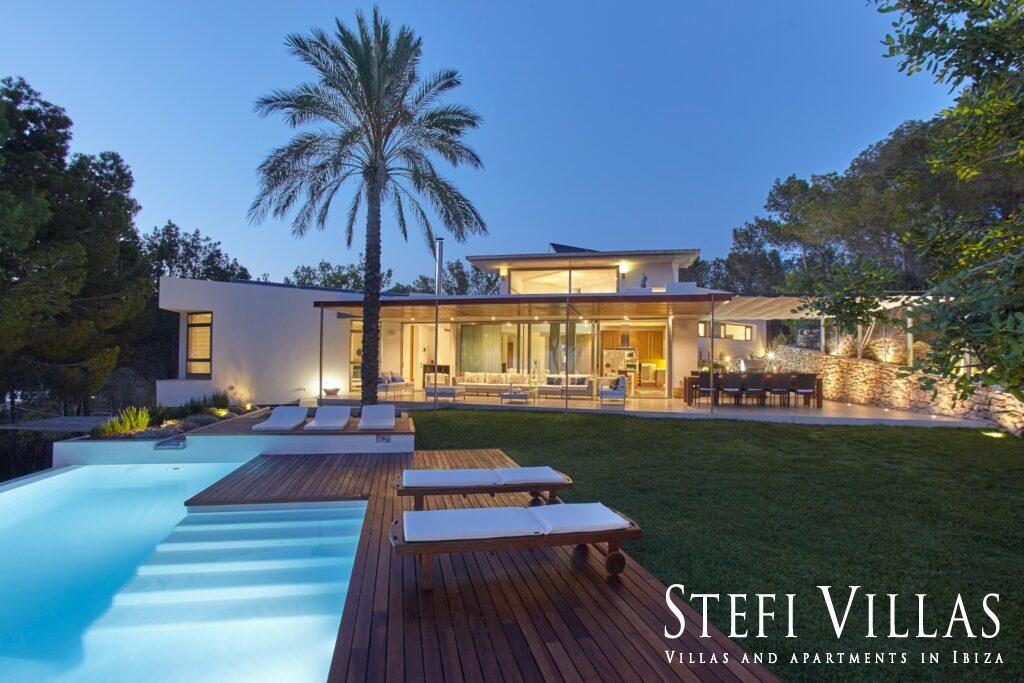 Luxury villa with sea and sunsets views