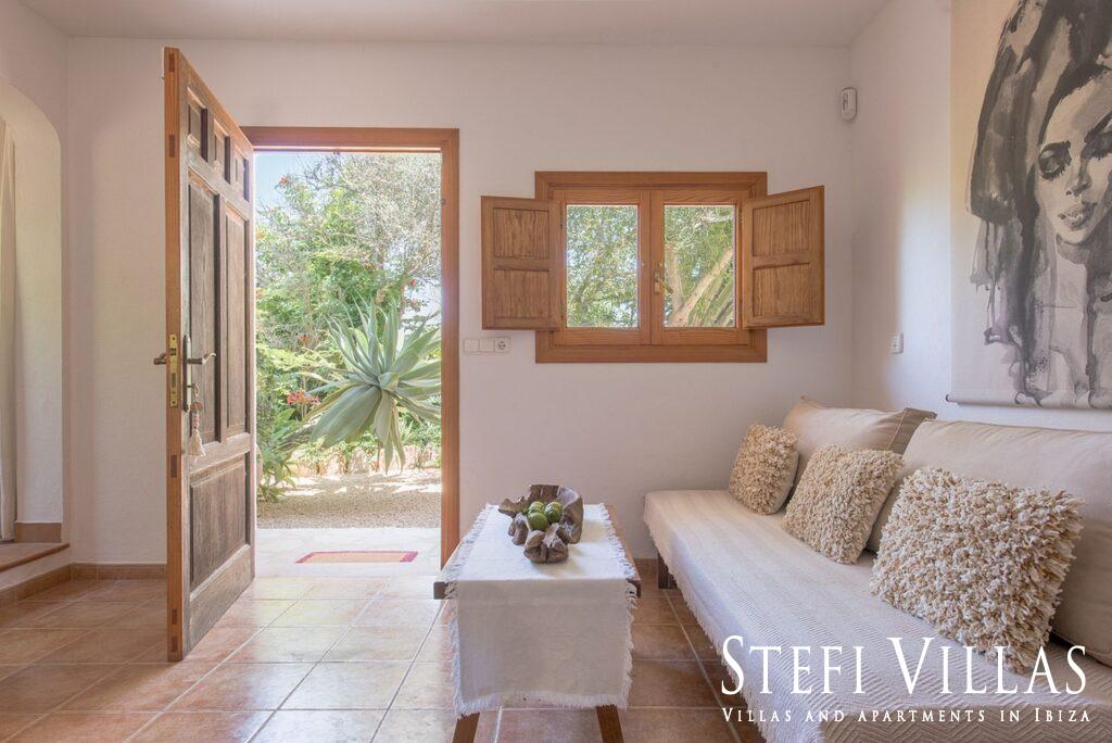 Villa located north of Ibiza 4 km from Benirras beach