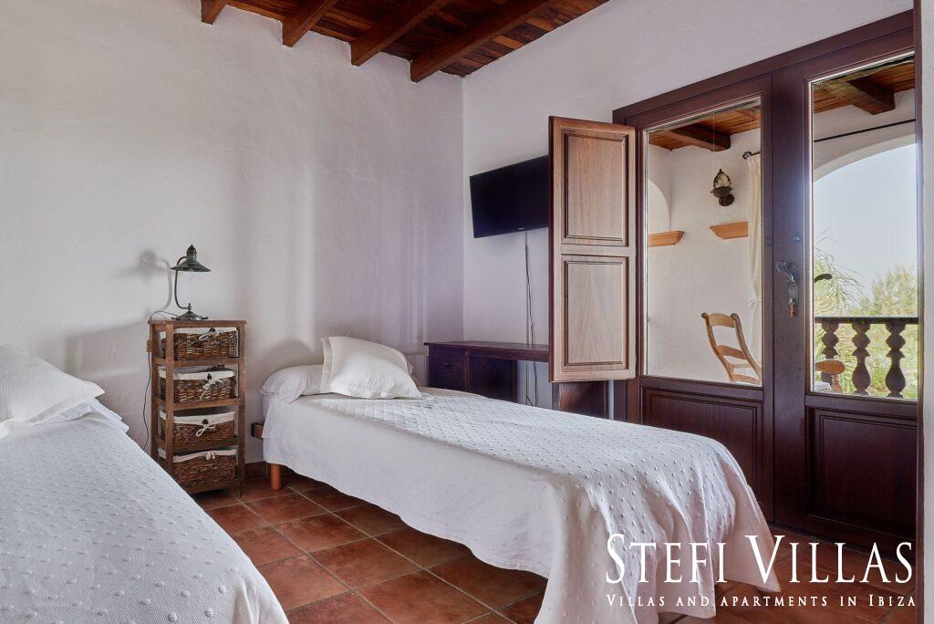 Large house for families and events in Ibiza