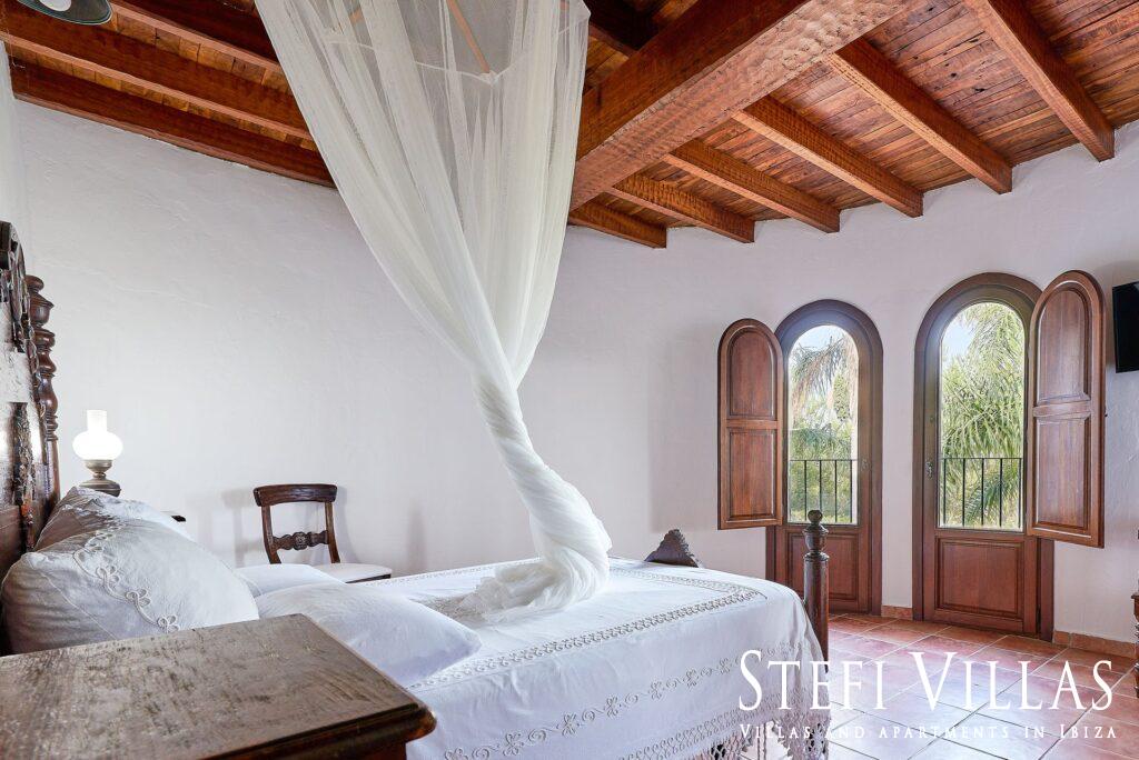 Large house for families and events in Ibiza