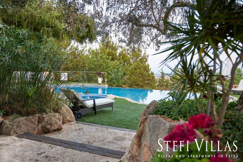 Large house for families and events in Ibiza