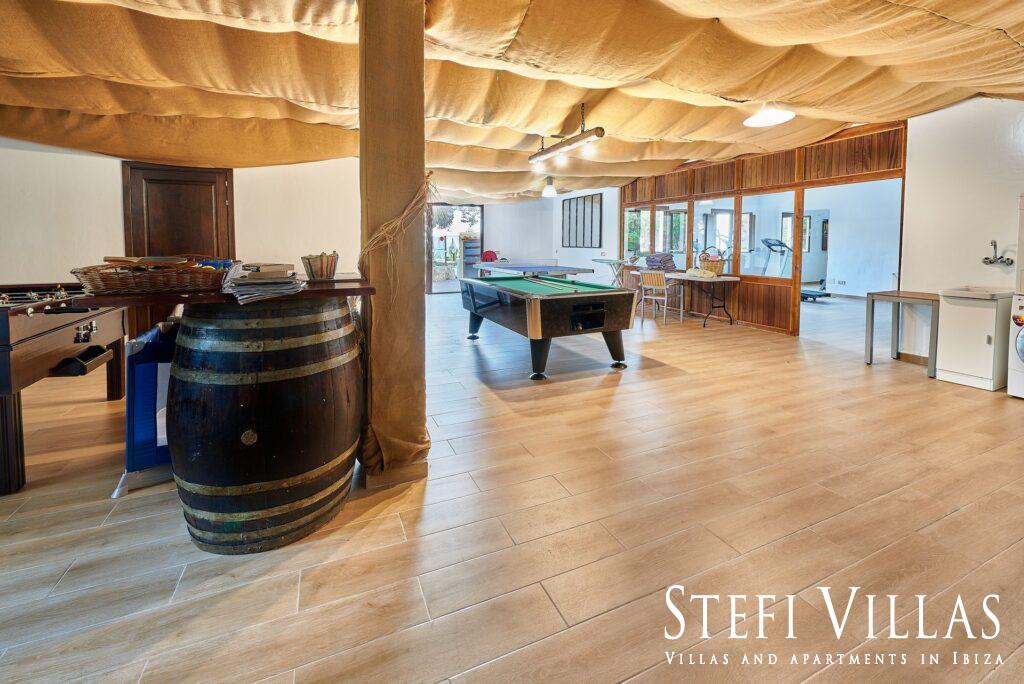 Large house for families and events in Ibiza