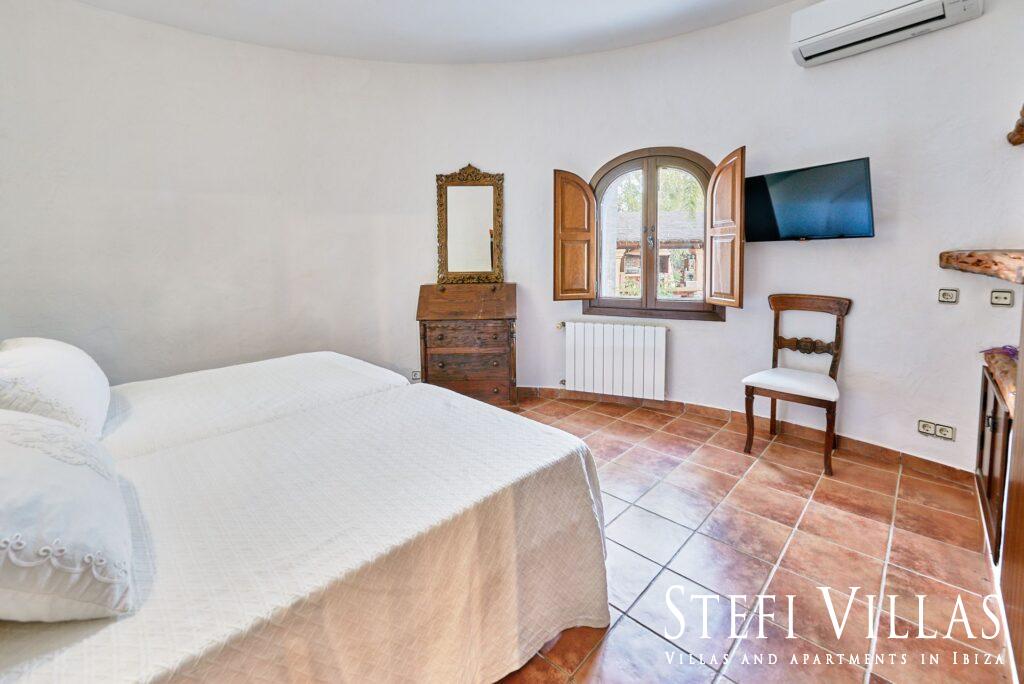 Large house for families and events in Ibiza