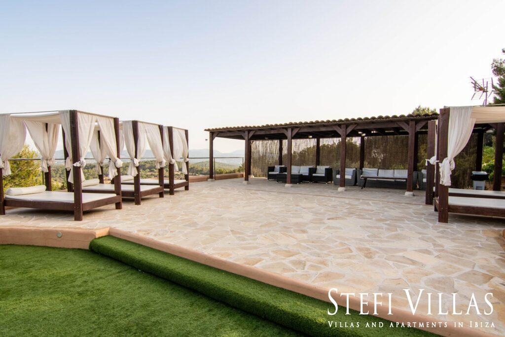 Large house for families and events in Ibiza