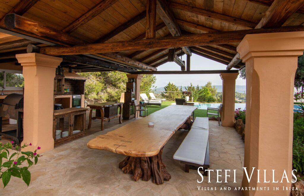 Large house for families and events in Ibiza
