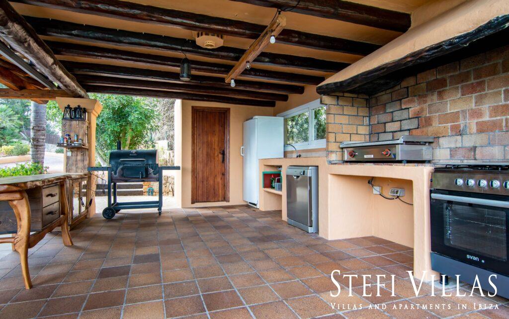 Large house for families and events in Ibiza