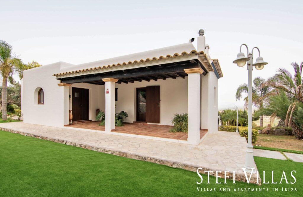 Large house for families and events in Ibiza